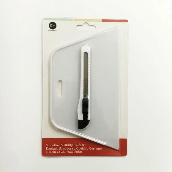 RoomMates smoother and utility knife kit